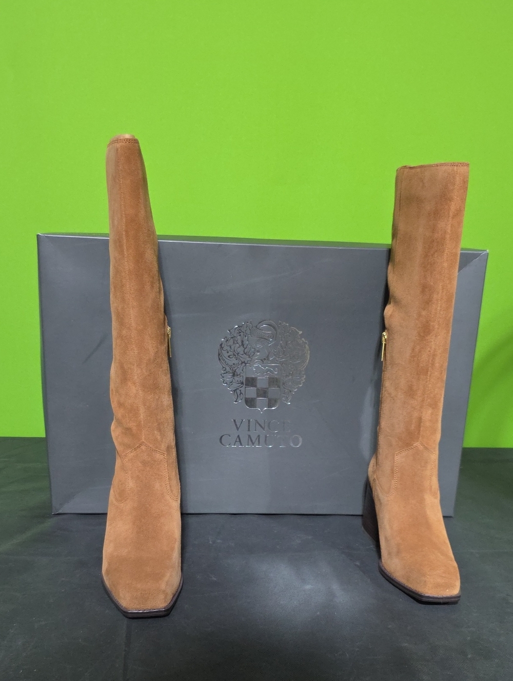 Vince Camuto Sangeti Boot SIZE 7.5M suede boots